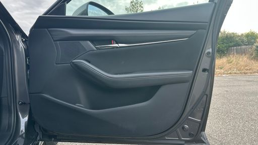 Mazda 3 2.0 SkyActiv-G 122 Mild Hybrid BVA6 - Style – 2020 – 64812 km – Hybride essence – Boîte Automatique — photo 39