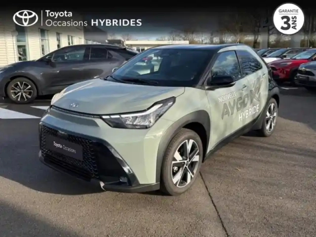 Toyota Aygo X 116h graphic