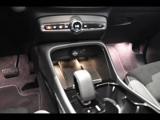 Volvo C40 recharge twin 408ch ultimate awd — photo 50
