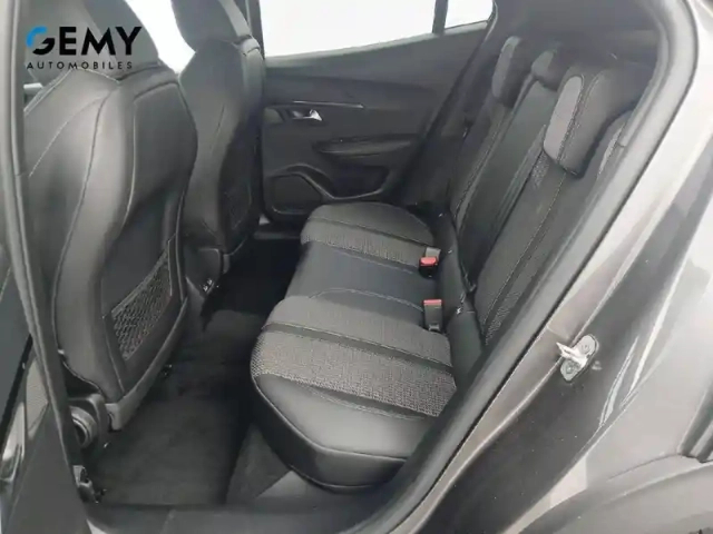 Peugeot 2008 puretech 130 s&amp;s eat8 — photo 42