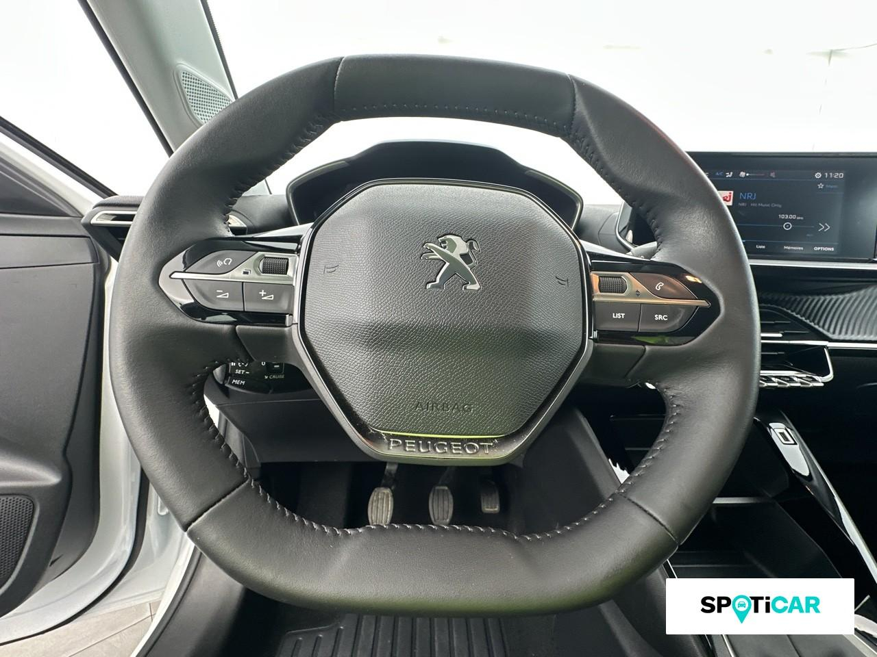 Peugeot 208 1.2 puretech 100ch s&s active — photo 12