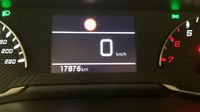 Peugeot 2008 1.2 PureTech 130ch S&S Allure — photo 9