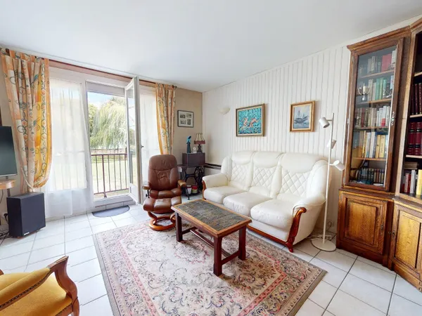 Appartement 4P de 68.15 m², cave et BOX !