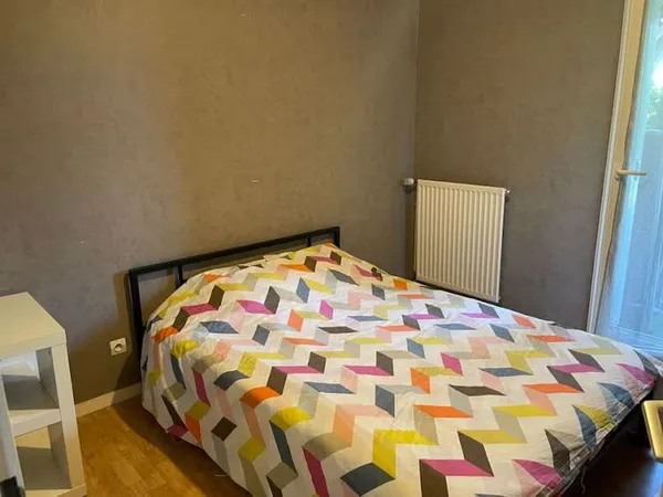 Chambre 1 pièce 10 m²