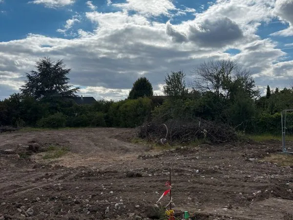 Terrain constructible viabilisé de 1029 m2 - SAINT-JEAN-LE-BLANC