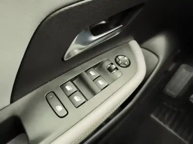 Opel Mokka 1.2 turbo 100 ch bvm6 elegance — photo 20