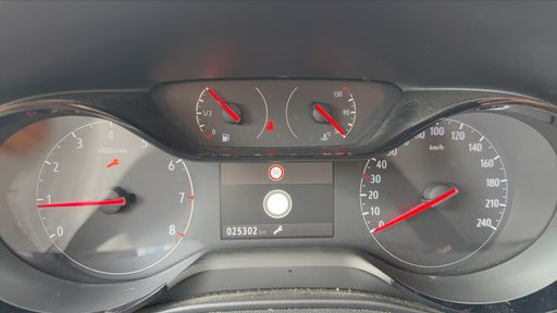Opel Corsa 1.2 75 - Édition Business – 2021 – 25302 km – Essence – Boîte Manuelle — photo 17