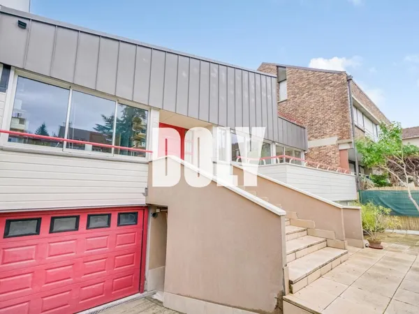 Vends maison d'architecte - 144 m² - 8 pièces, 5 chambres - Joinville-le-Pont 94340