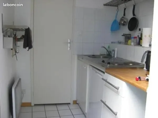 Studio 1 pièce 20 m²