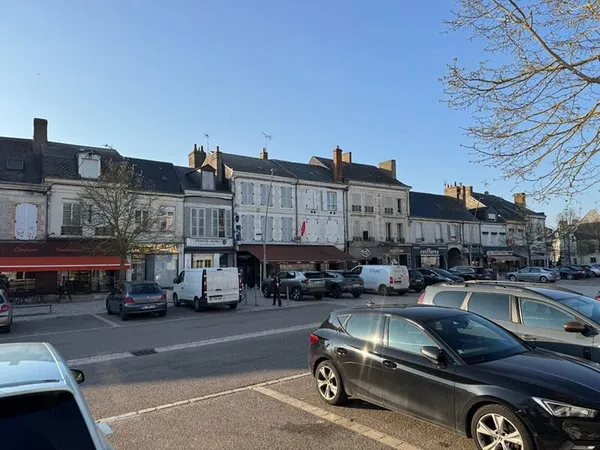 Immeuble Neuville Aux Bois 10 pièce(s) 152 m2