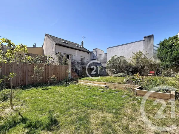 Maison 9 pièces 160 m²