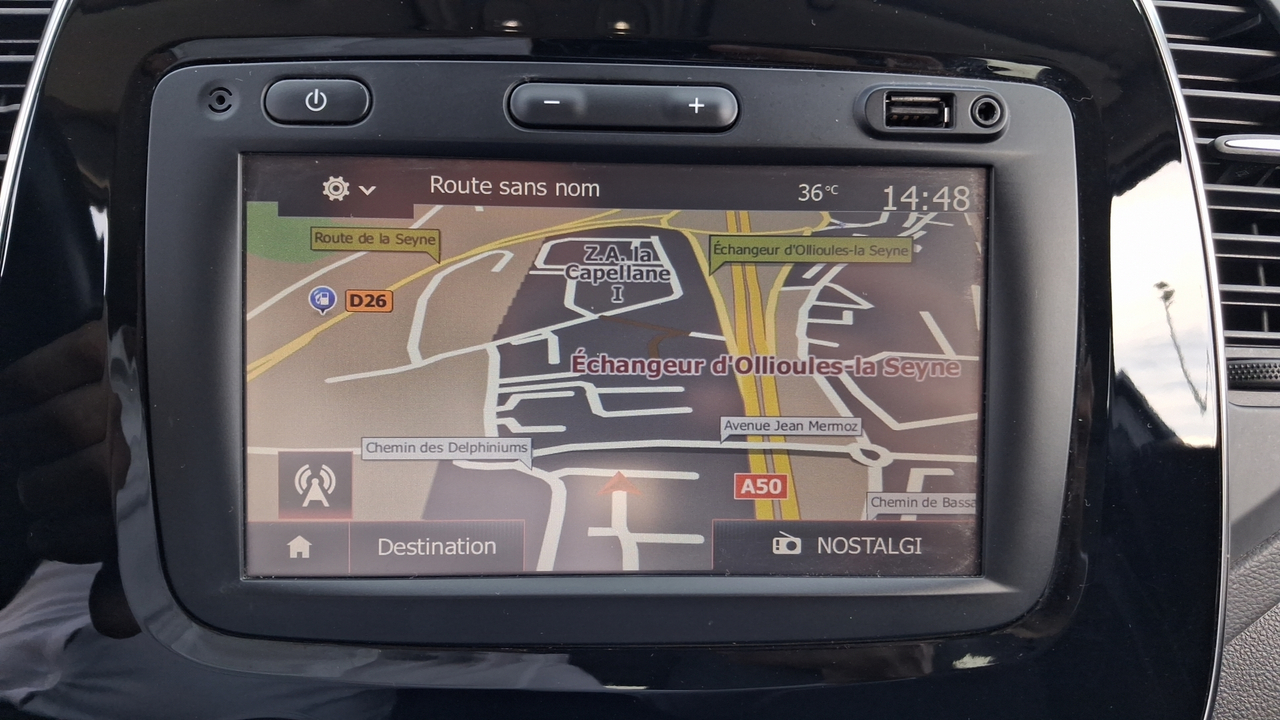Renault Captur TCe 120 Energy — photo 35