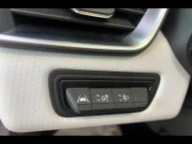 Renault Clio 1.0 tce 90ch techno — photo 8