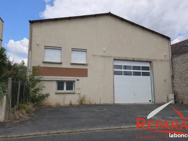 Local 340 m² Brive-la-Gaillarde
