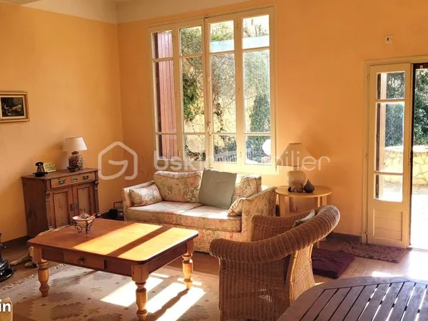 Maison de village 6 pièces 166 m²