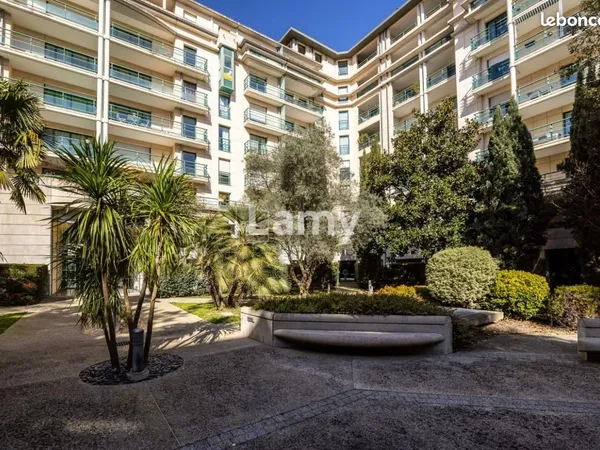 Appartement 2 pièces 57 m²