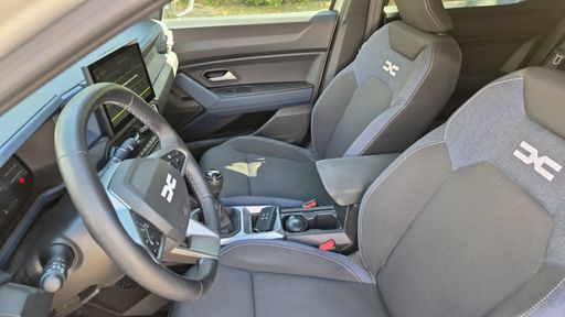 Dacia Duster 1.0 ECO-G 100 - Journey – 2025 – 14027 km – Bicarburation essence GPL – Boîte Manuelle — photo 15
