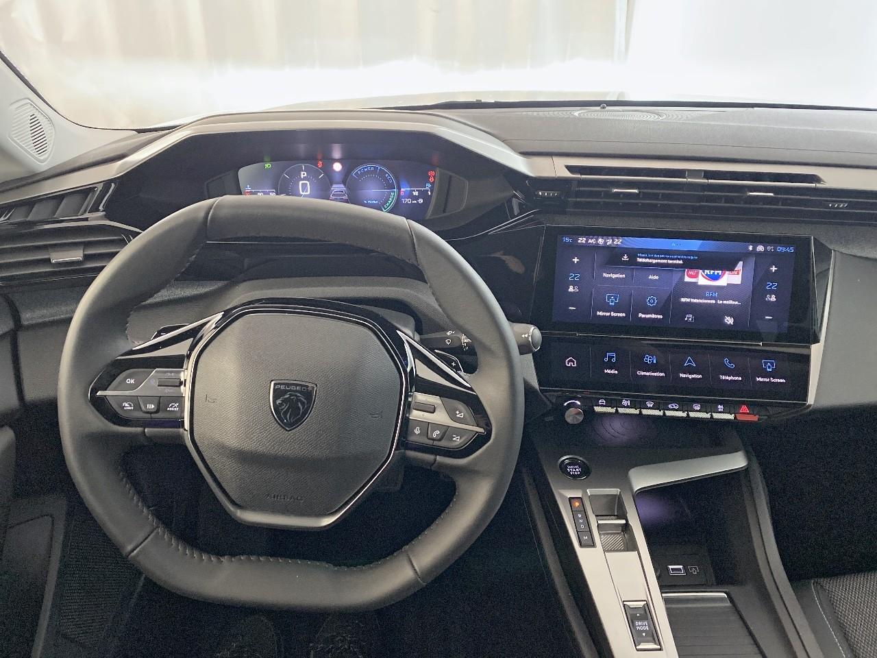 Peugeot 308 sw hybrid 145 e-dcs6 allure — photo 15