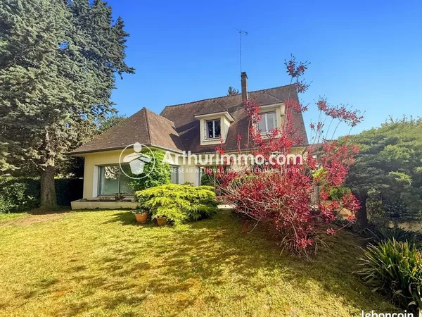 Maison 6 pièces 161 m²