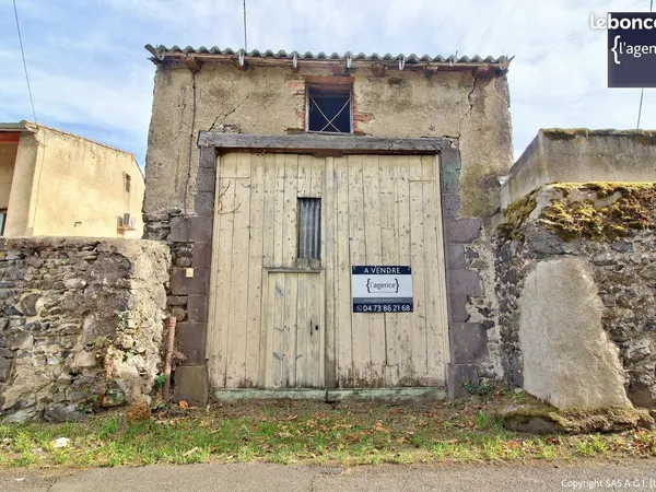 Grange 1 pièce 49 m²
