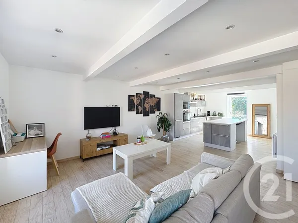 Appartement 3 pièces 84 m²