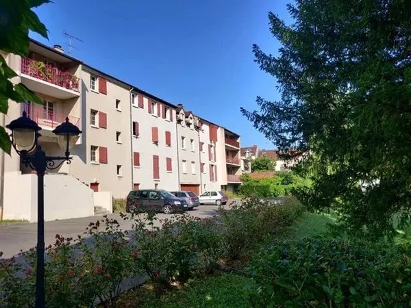 VAUX SUR SEINE RESIDENCE LE VILLAGE