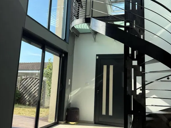 Maison 7 pièces 165 m²