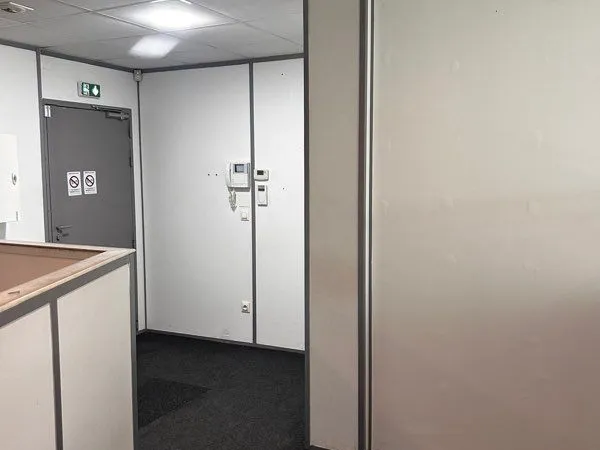 🏢 À LOUER - PLATEAU DE BUREAUX 147 m² - ZONE FRANCHE - VIGNAT MUSSET