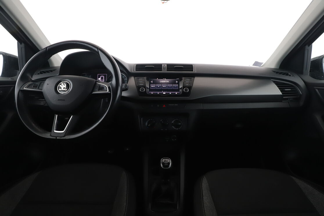 Skoda Fabia 1.0 TSI Drive 125 ans — photo 11