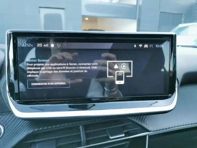 Peugeot 208 electrique 50 kwh 136ch — photo 38
