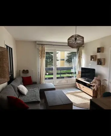 Bel appartement meublé T3