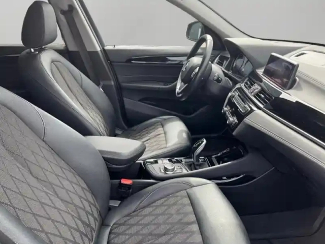 Bmw X1 sdrive18ia 136ch xline dkg7 — photo 15