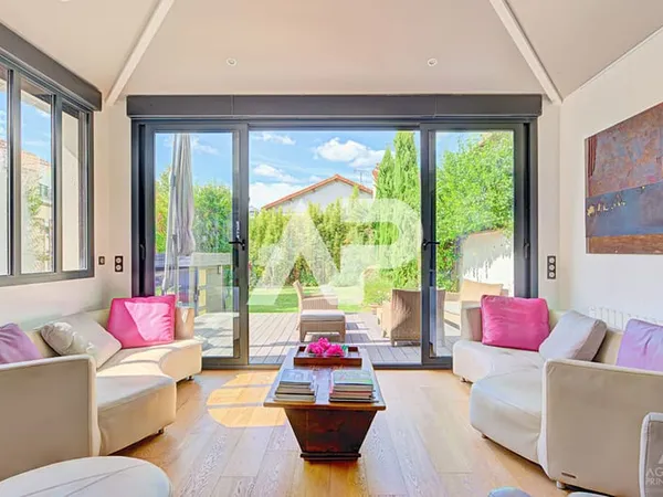 Maison Rueil Malmaison 5 pièce(s) 140 m2