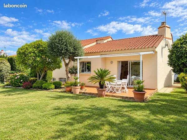 Les sables-d'olonne interieur bd du vendee globe - maison familiale 3 chambres avec jardin et grand 
