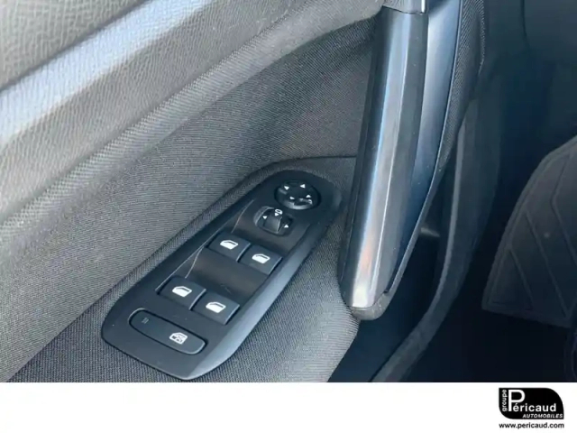 Peugeot 308 puretech 110ch s&amp;s bvm6 — photo 15