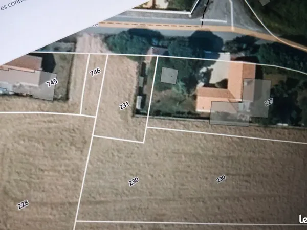 Terrain constructible
