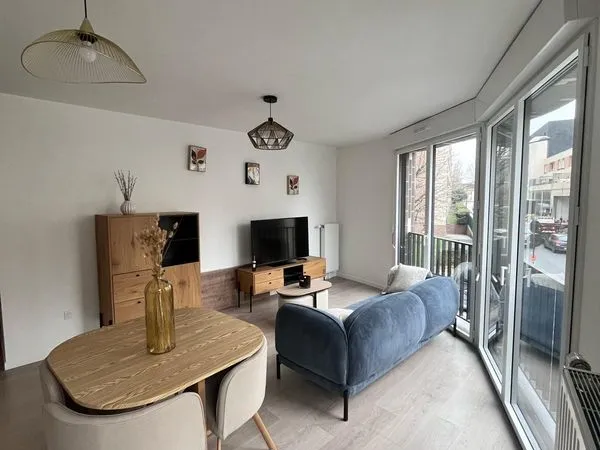 Appartement neuf en colocation avec balcon - 5 pièces AUBERVILLIERS