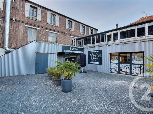 Immeuble de rapport 9 pièces 585 m²