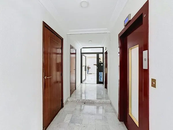 Studio 1 pièce 12 m²