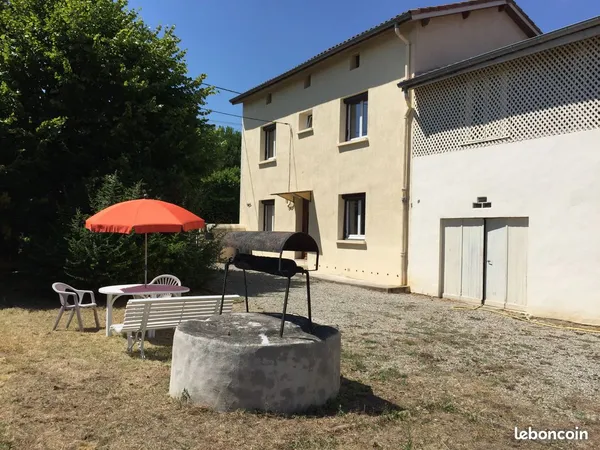 Loue quatre chambres meublées dans maison avec jardin à Pamiers, Ariège