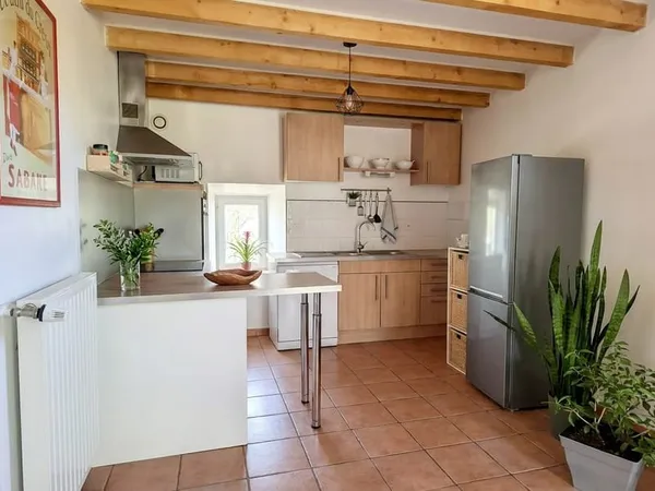 Maison louée 98 m2 habitables Centre de Lorlanges (43360