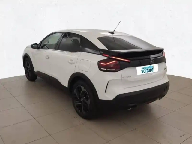 Citroën C4 puretech 130 s&amp;s eat8 — photo 31