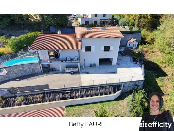 Maison 6 pièces 150 m²