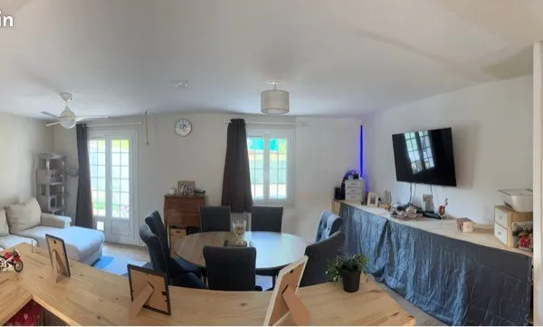 Vends pavillon très proche des commerces