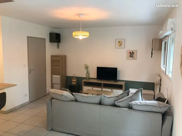 A louer T1 meublé 24 m² avec jardin