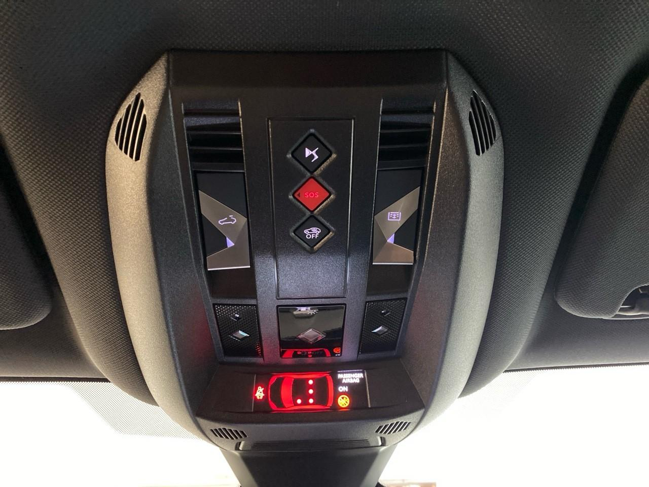 Ds Ds 7 crossback bluehdi 130 eat8 etoile — photo 19