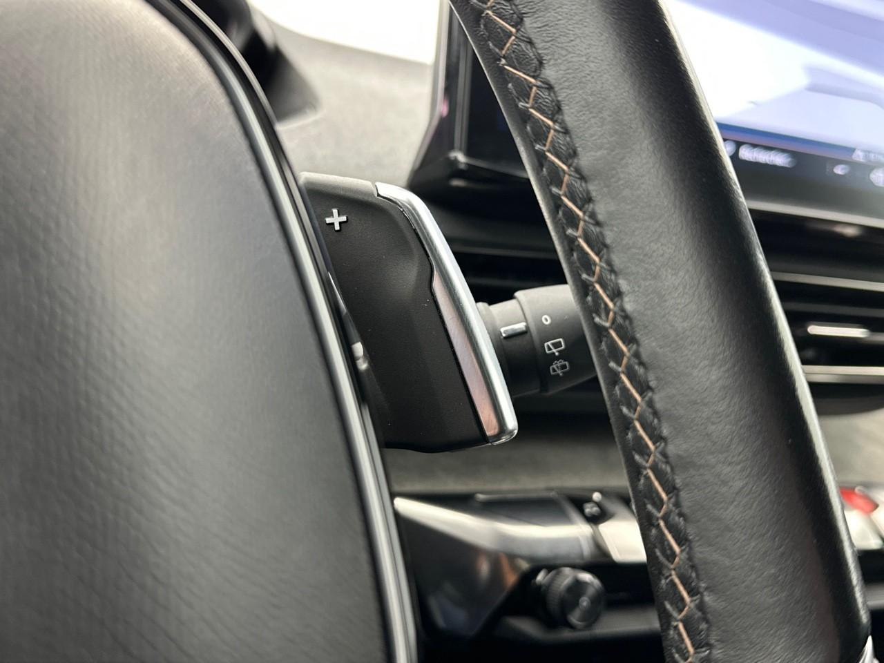 Peugeot 3008 puretech 130ch s&s eat8 gt — photo 21