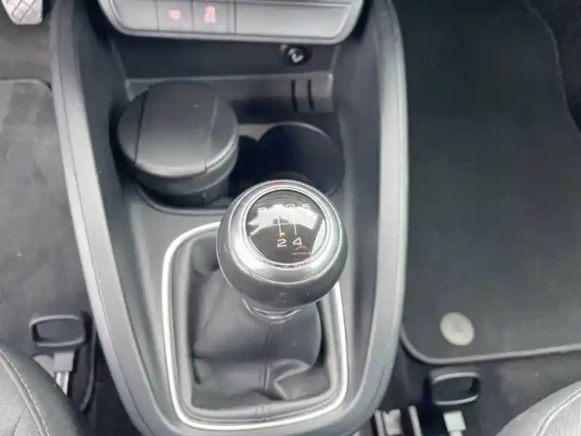 Audi A1 1.0 tfsi ultra 82 — photo 47