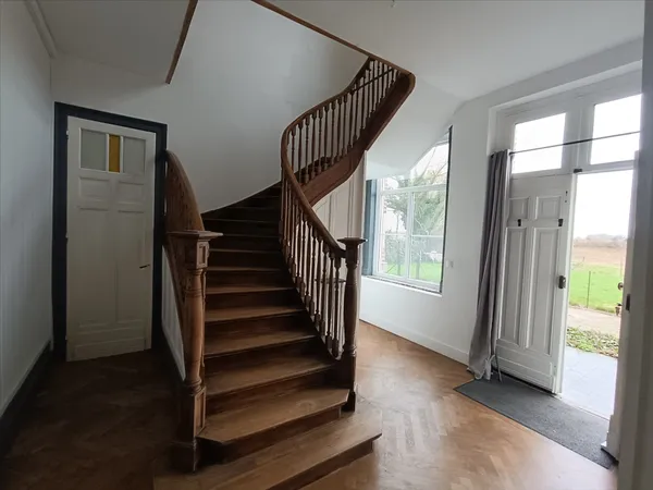 Maison 4 pièces 197 m²