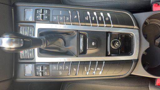 Porsche Macan 2.0 252 PDK - . – 2017 – 88954 km – Essence – Boîte Automatique — photo 7